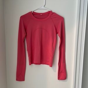 Lululemon Swiftly Tech Long Sleeve Race Length